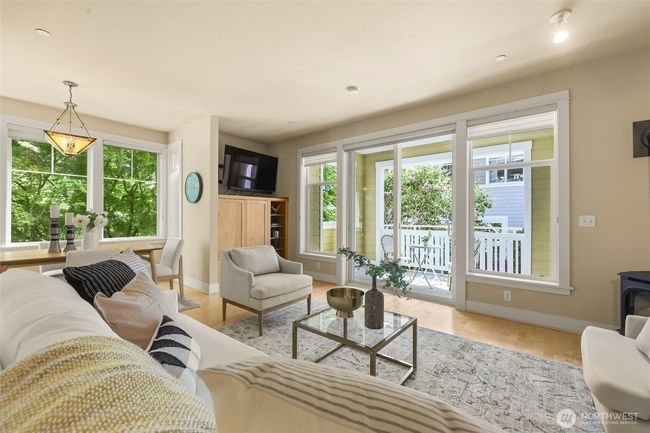 UNIT-102 - 156 Hall Brothers Loop, Condo with 2 bedrooms, 2 bathrooms and null parking in Bainbridge Island WA | Image 7