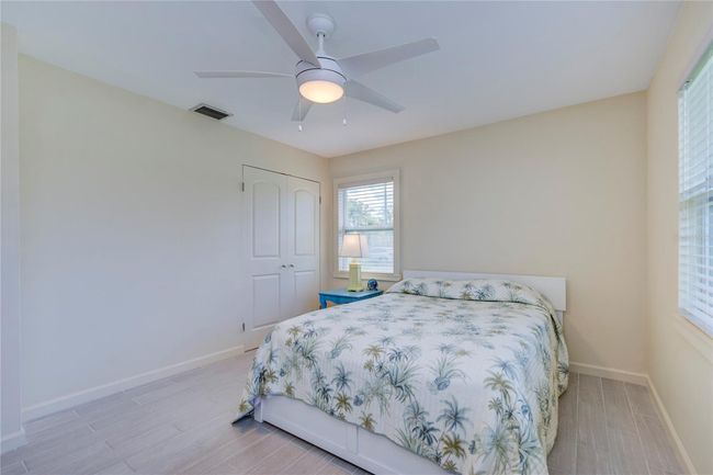 3200 W De Bazan Ave, House other with 3 bedrooms, 2 bathrooms and null parking in ST PETE BEACH FL | Image 13
