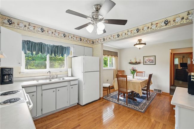 131 Howley Ave., House other with 3 bedrooms, 3 bathrooms and 1 parking in Chippewa Twp PA | Image 15