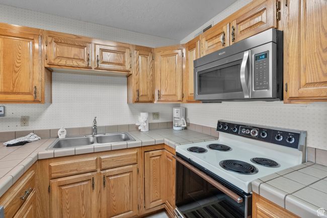 APT-1609 - 1845 Canyon View Dr, Condo with 1 bedrooms, 1 bathrooms and 1 parking in St. George UT | Image 10