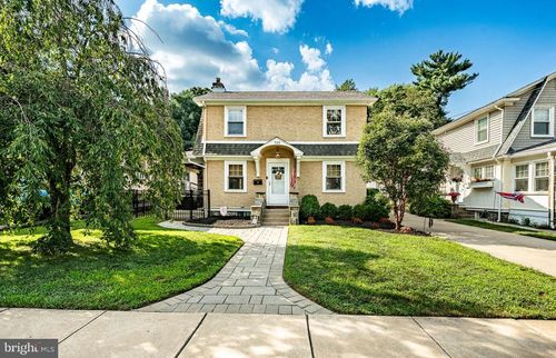 723 9th Ave, PROSPECT PARK, PA, 19076-1403 | Card Image