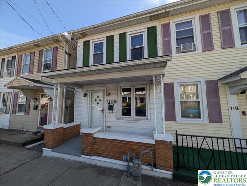 1108 3rd St, CATASAUQUA, PA, 18032-2712 | Card Image