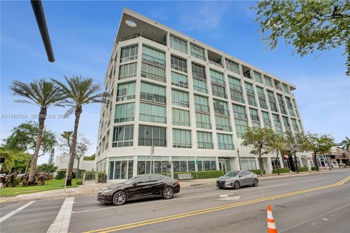 apt-513-8101 Biscayne Blvd, Miami, FL, 33138-4667 | Card Image