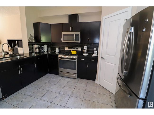 23 - 5873 Mullen Pl Nw, Townhouse with 2 bedrooms, 4 bathrooms and null parking in Edmonton AB | Image 14