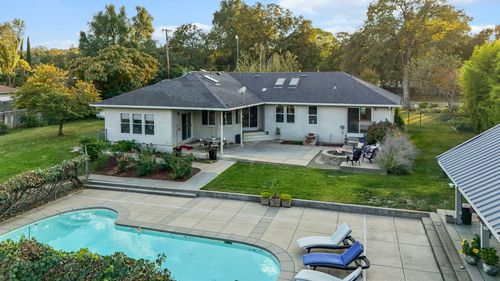 14560 Warren Ave, Red Bluff, CA, 96080-9474 | Card Image