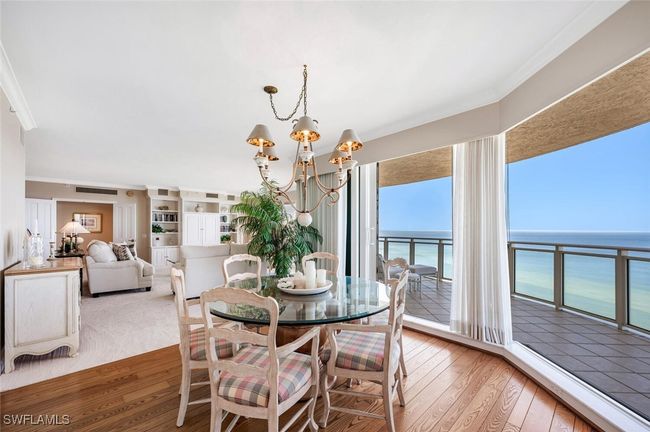 APT-1004 - 8231 Bay Colony Dr, Condo with 2 bedrooms, 3 bathrooms and null parking in NAPLES FL | Image 9
