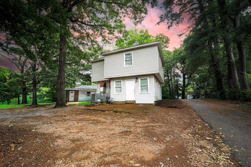 806/806 1/2 Hermitage Dr, Florence, AL, 35630 | Card Image