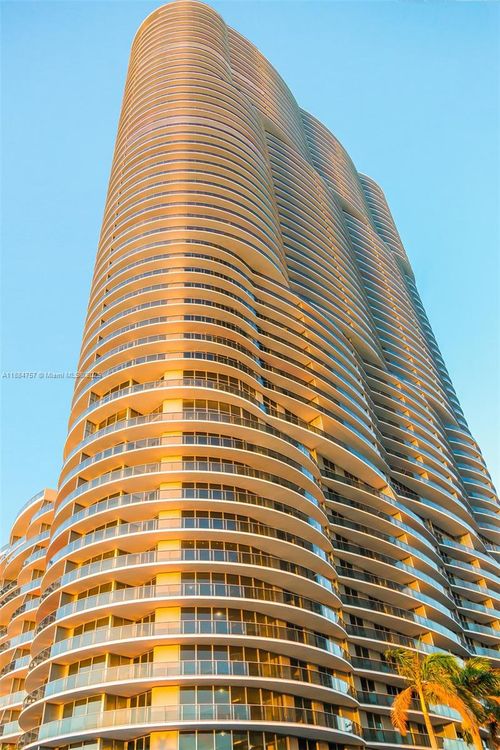 unit-717-488 Ne 18th St, Miami, FL, 33132-1291 | Card Image