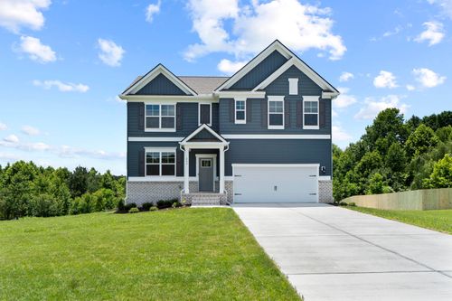 600 Stonewall Jackson Blvd, Staunton, VA, 24401 | Card Image