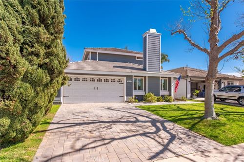 4520 N Ashtree St, Moorpark, CA, 93021-2155 | Card Image