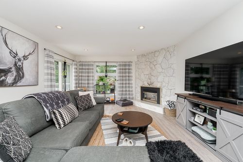 3668 Kennedy St, Port Coquitlam, BC, V3B4Z1 | Card Image
