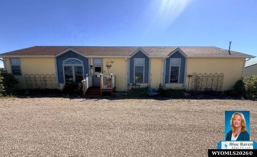 500 W Marble, Guernsey, WY, 82214-5112 | Card Image