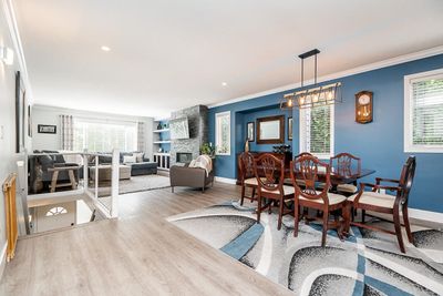 2165 156 St, House other with 5 bedrooms, 3 bathrooms and 5 parking in Surrey BC | Image 2