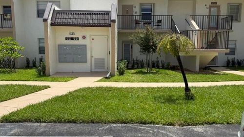 150 Lake Meryl Drive, West Palm Beach, FL, 33411 | Card Image