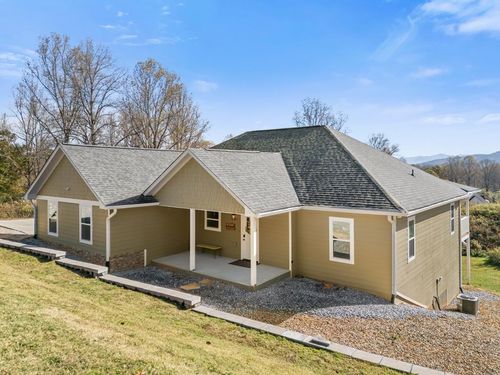 308 Mystic Rdg, Blairsville, GA, 30512-1609 | Card Image