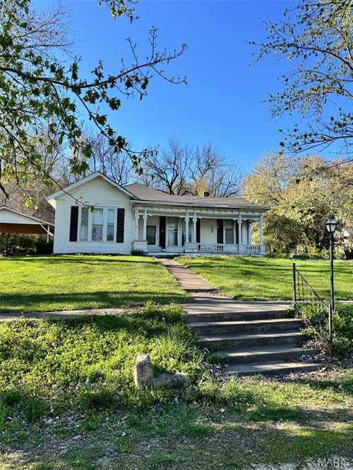 1413 Tennessee St, Louisiana, MO, 63353-1841 | Card Image