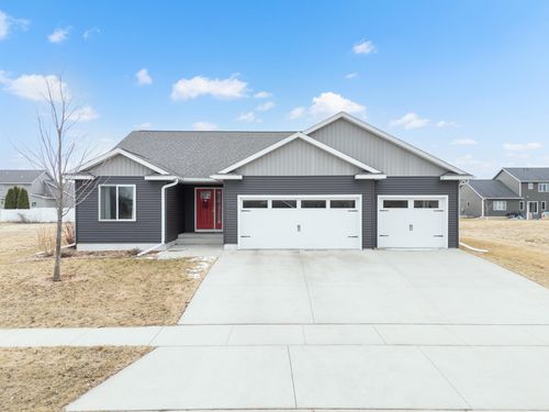 3038 Lake Meadow Dr Nw, Rochester, MN, 55901-7416 | Card Image