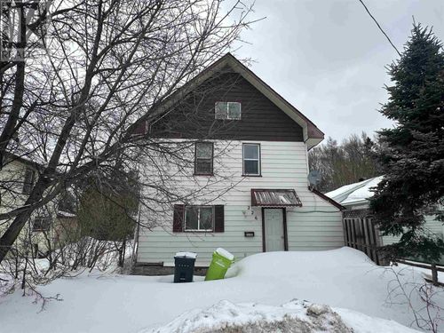 226 Birch St, Sault Ste. Marie, ON, P6B2K2 | Card Image