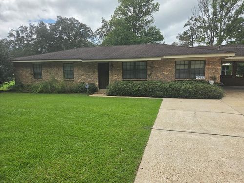 49623 Hwy 1065, Tickfaw, LA, 70466 | Card Image