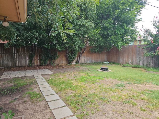 1605 High Crest Ct, House other with 3 bedrooms, 2 bathrooms and null parking in Irving TX | Image 28