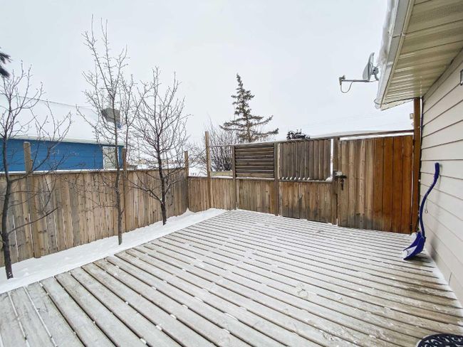4407 47 Street, Home with 3 bedrooms, 1 bathrooms and 2 parking in Spirit River AB | Image 41