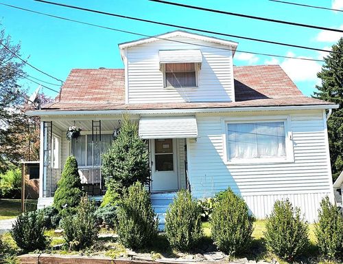 551 Dorothy Ave, Johnstown, PA, 15906-1456 | Card Image