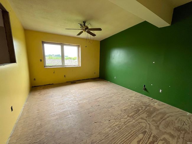 4524 E 800 N, House other with 1 bedrooms, 1 bathrooms and null parking in Ossian IN | Image 22