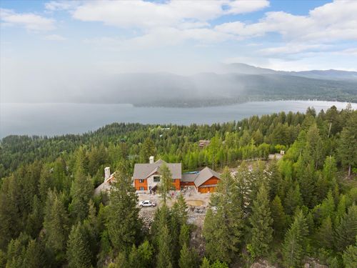 290 Good Medicine Dr, Whitefish, MT, 59937-8620 | Card Image