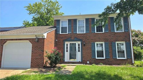 901 Fairborn Cir, Virginia Beach, VA, 23464-8256 | Card Image