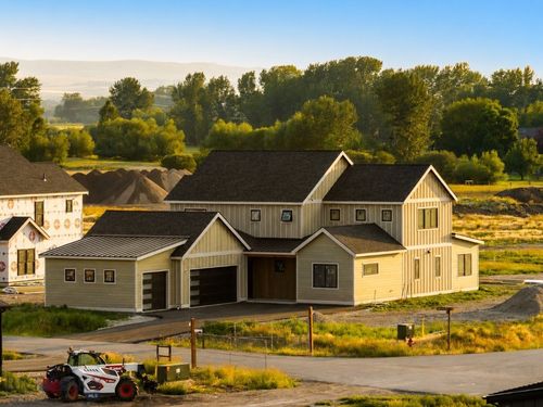 257 Creekbank Loop, Bozeman, MT, 59718-4768 | Card Image