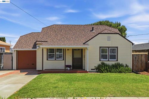 37340 Locust St, Newark, CA, 94560 | Card Image