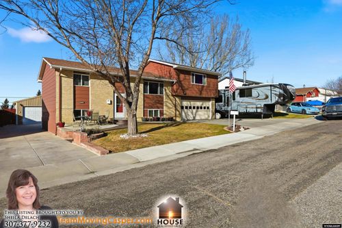 1888 Shumway Ave, Casper, WY, 82601-5010 | Card Image