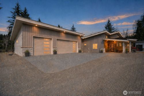 216 Huckleberry Hill Dr, Port Angeles, WA, 98363-5000 | Card Image