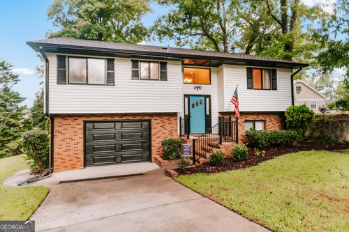 155 Honeysuckle Rd Nw, Milledgeville, GA, 31061-7918 | Card Image
