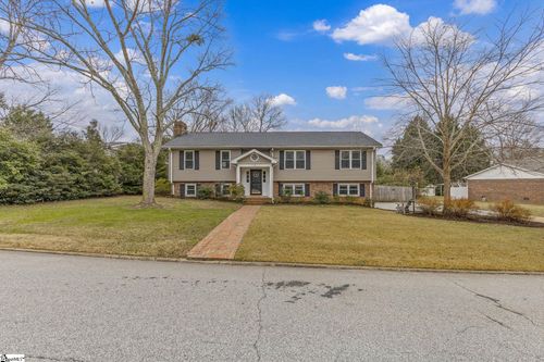13 Cunningham Cir, Taylors, SC, 29687-3895 | Card Image