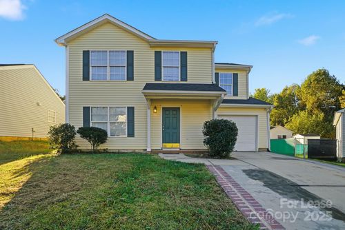 2322 Pesca Ln, Charlotte, NC, 28213-4910 | Card Image