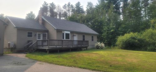 209 Shaw Rd, Northfield, NH, 03276-4220 | Card Image