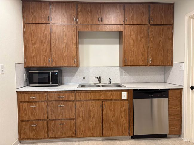 1715 S 10 Th Ave, House other with 3 bedrooms, 2 bathrooms and 2 parking in Caldwell ID | Image 4