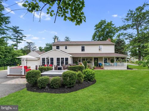 425 Delaware Ave, RIVERSIDE, NJ, 08075 | Card Image