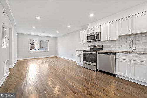 2a-1530 N Palethorp St, PHILADELPHIA, PA, 19122-3881 | Card Image