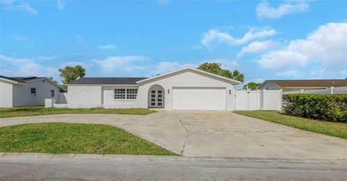 11419 47th Ave N, ST PETERSBURG, FL, 33708-2703 | Card Image