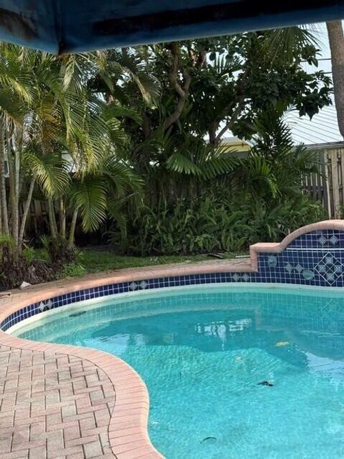 1910 Ne 52nd Street Ne, Fort Lauderdale, FL, 33308 | Card Image