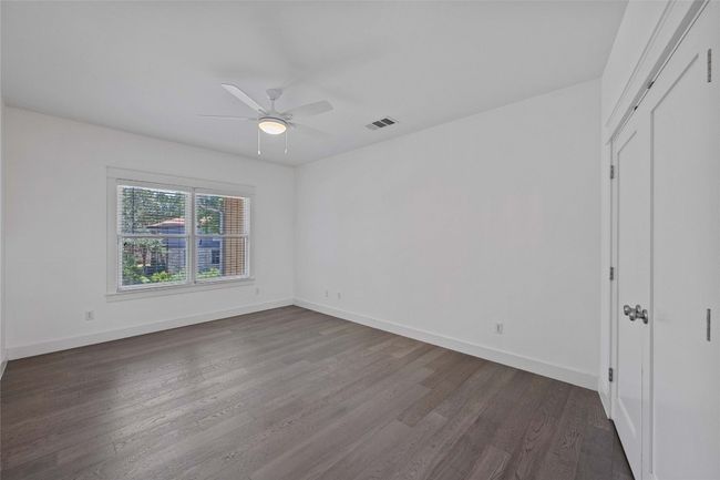 B - 1403 W 12 Th St, Condo with 3 bedrooms, 3 bathrooms and 2 parking in Austin TX | Image 22
