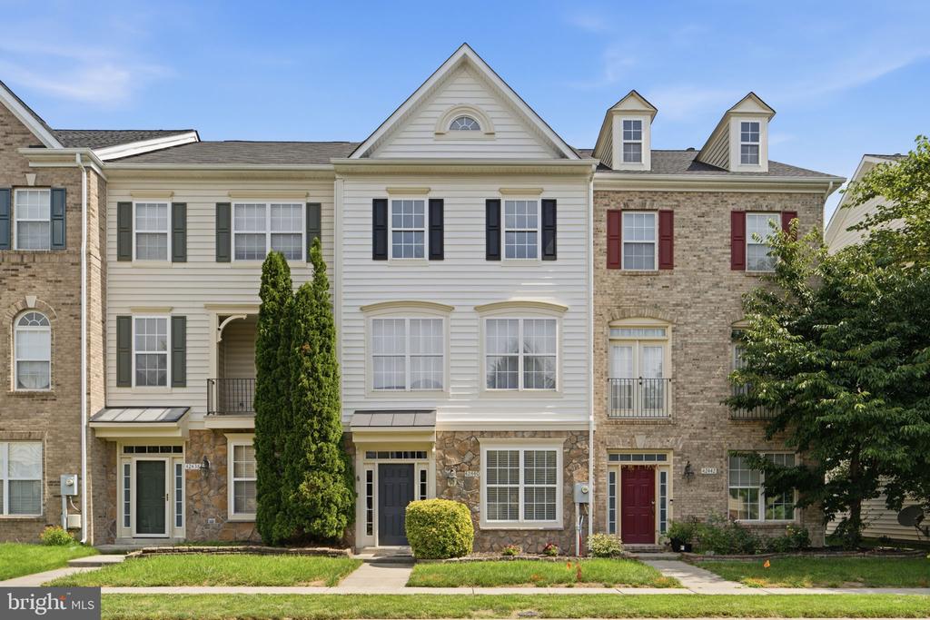 Residential in BRAMBLETON 5