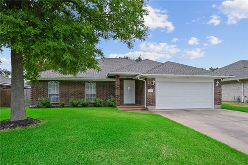 1208 Markham Ln, College Station, TX, 77845-4848 | Card Image