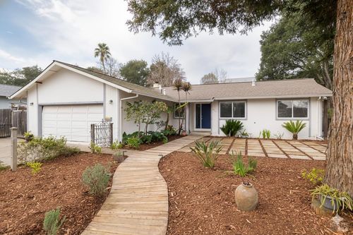 817 Sutro Ave, Novato, CA, 94947-2041 | Card Image