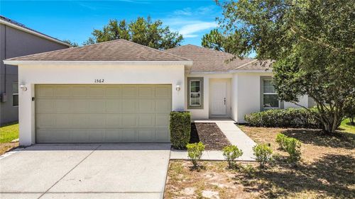 1562 Tamarind Rd, DAVENPORT, FL, 33896-8606 | Card Image