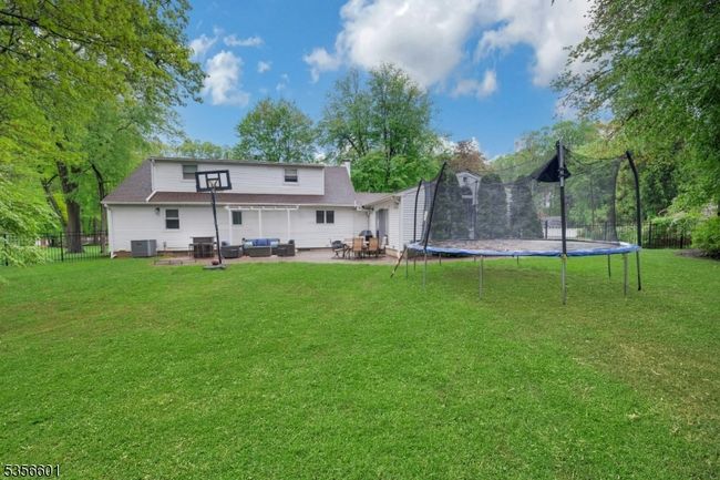 61 Fieldcrest Rd, House other with 5 bedrooms, 3 bathrooms and null parking in Parsippany NJ | Image 36