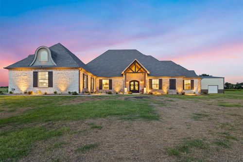 10078 Farmington Rd, Van Alstyne, TX, 75495-2243 | Card Image