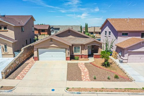 7156 Century Plant Dr, El Paso, TX, 79912-8508 | Card Image